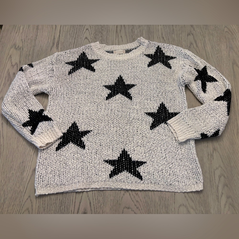 Altar’d State Oversized Grey With Black Stars Sweater Size S/M